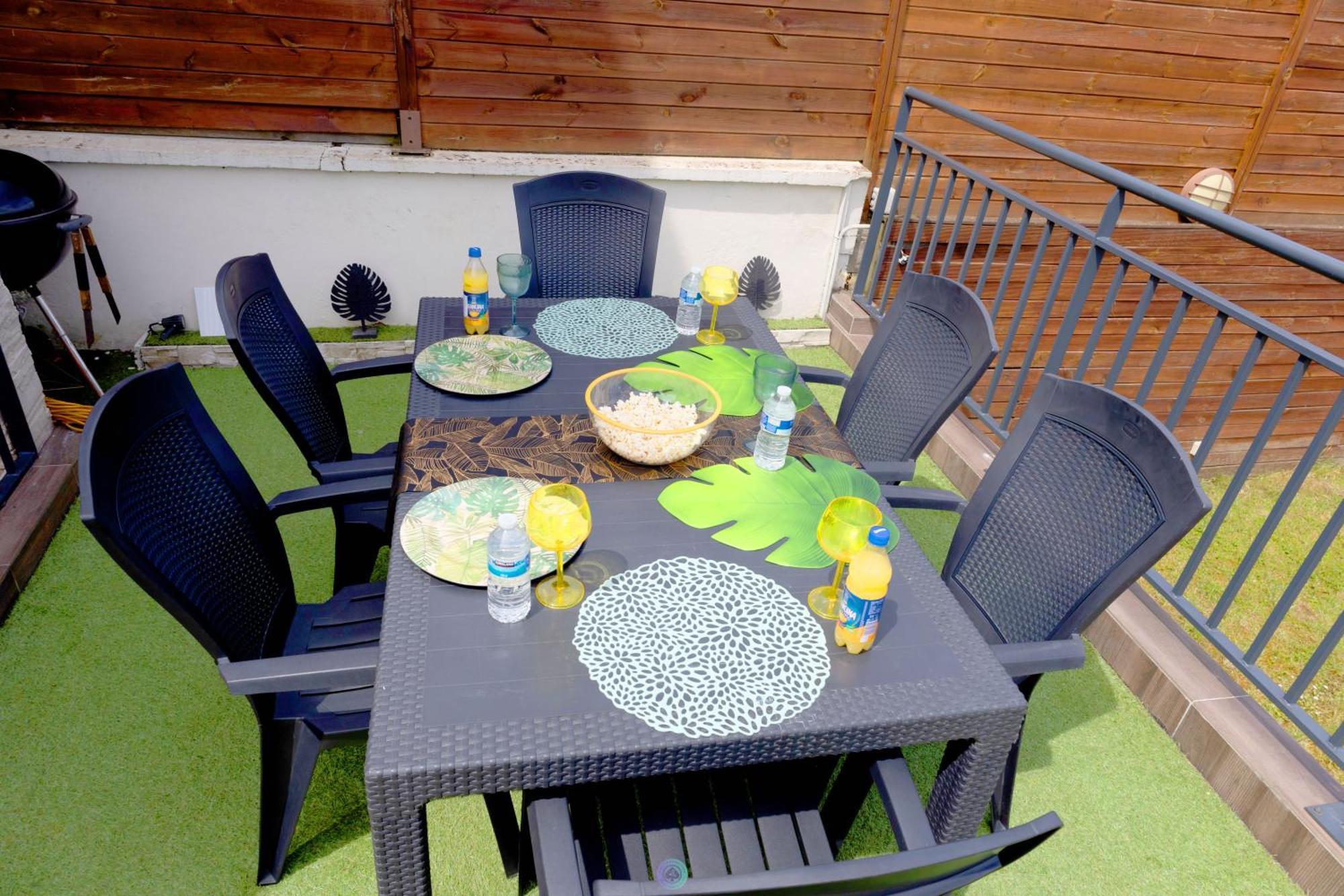 The Silent Green Lounge, Noisiel Exterior foto